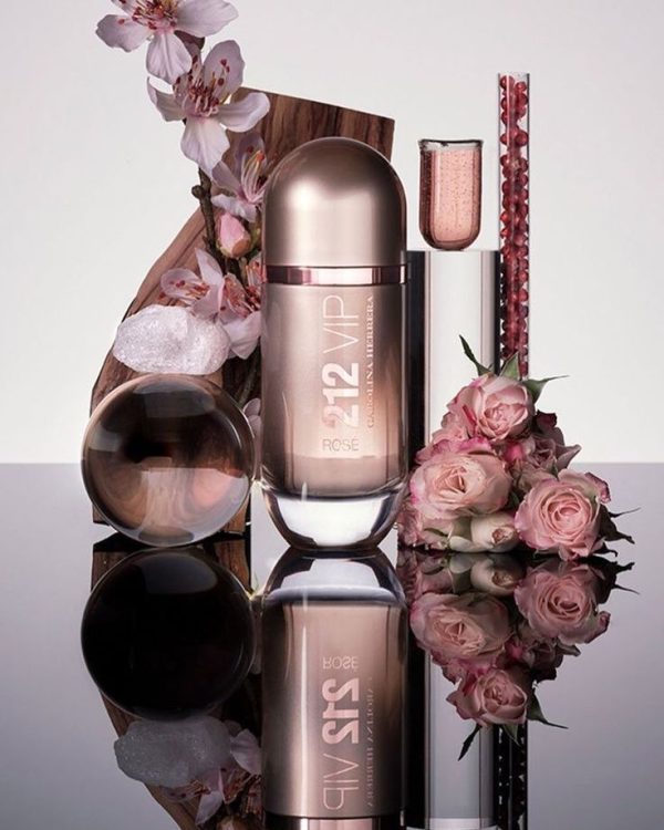 212 Vip Rosé- Carolina Herrera - Imagem 3